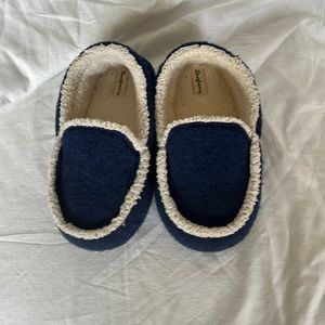 GUC Dearfoams Boys Navy Blue Slippers